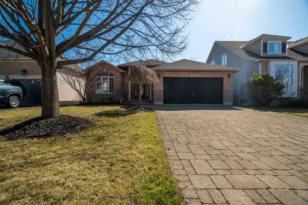 Hamilton, ON L0R 1W0,6 Blackburn LN