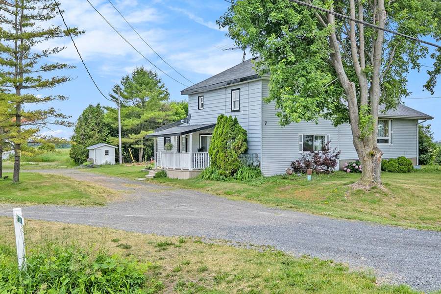 3314 County 12 RD, North Stormont, ON K0C 1K0