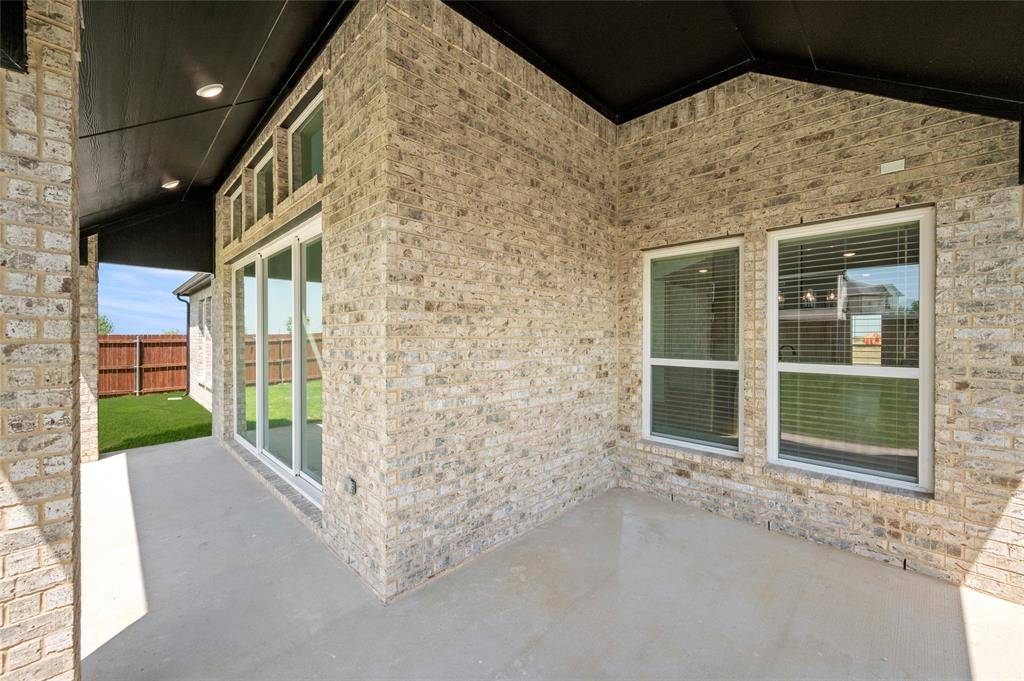 Midlothian, TX 76065,3752 Milwaukee Avenue