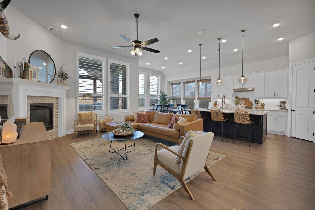 Van Alstyne, TX 75495,1920 Barnhill Lane
