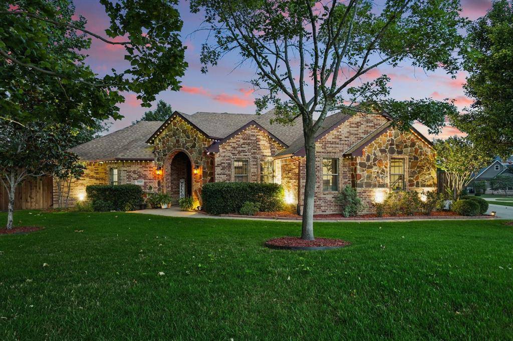 3241 Caleb Court E, Midlothian, TX 76065
