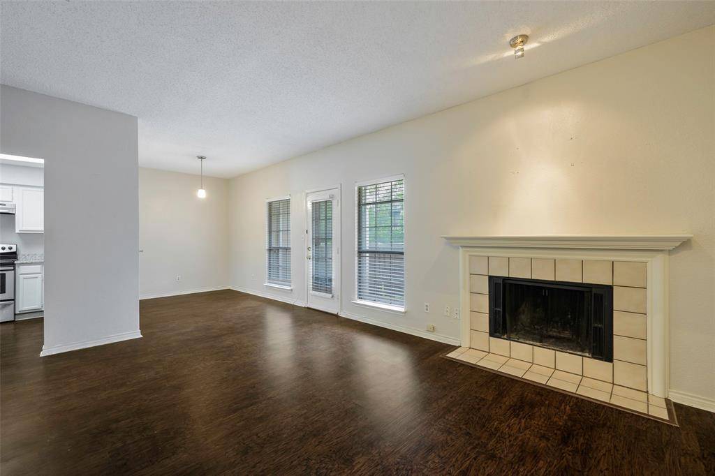 Dallas, TX 75243,8600 Coppertowne Lane #402