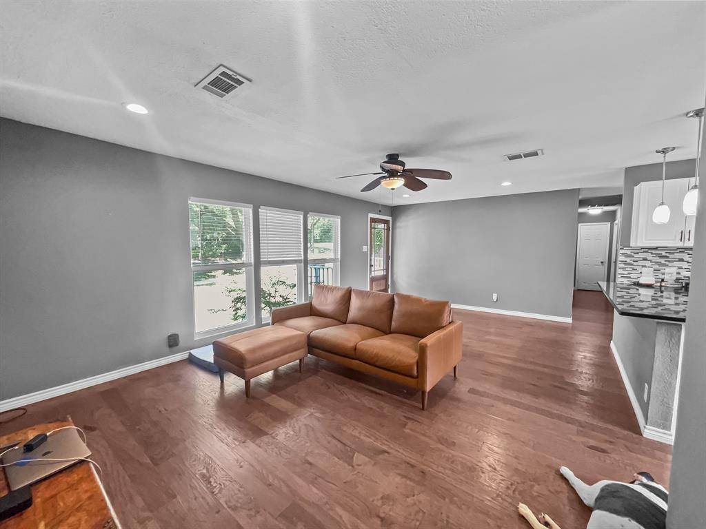 Midlothian, TX 76065,511 N 1st Street