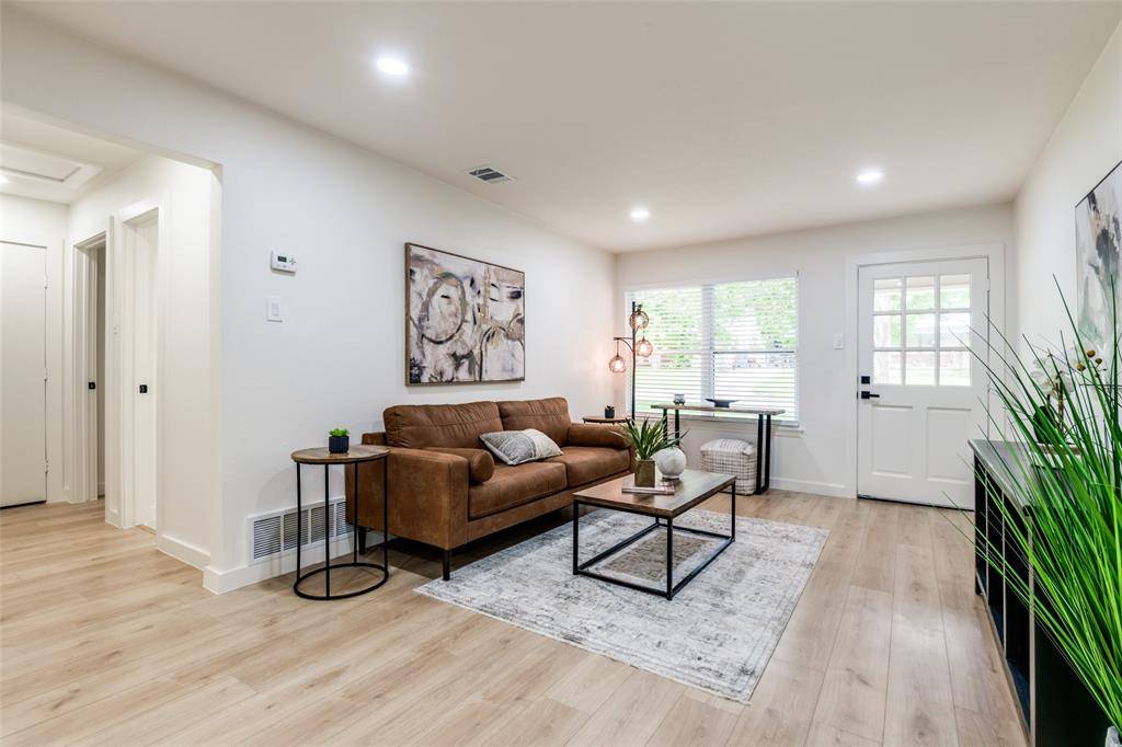 Rockwall, TX 75087,826 Nash Street