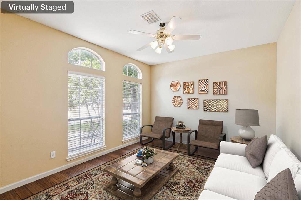 Fort Worth, TX 76132,6725 Briarwood Drive