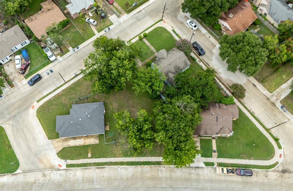 Dallas, TX 75216,1622 E Elmore Avenue