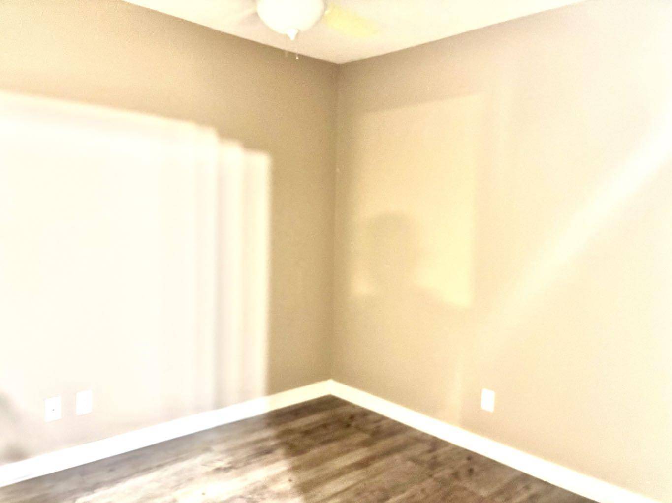 Calgary, AB T2X 2B9,81 Legacy BLVD Southeast #1112