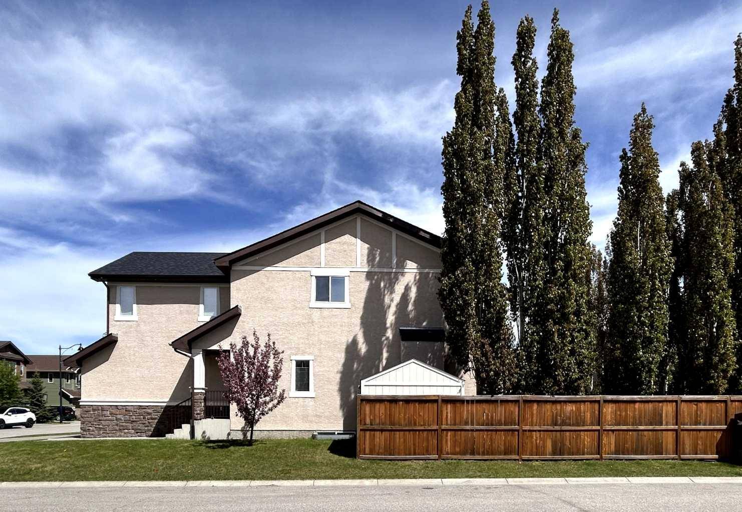 Calgary, AB T3H 0C7,103 Aspen Hills Close Southwest