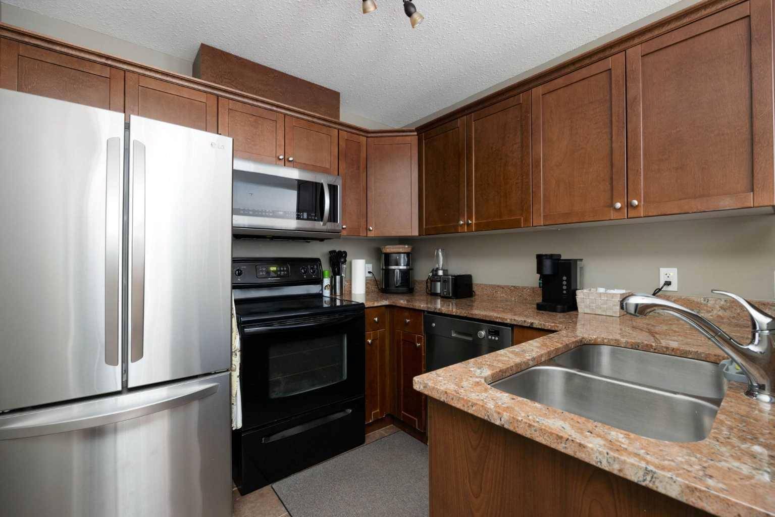 Fort Mcmurray, AB T9H 0B7,8535 Clearwater DR #610