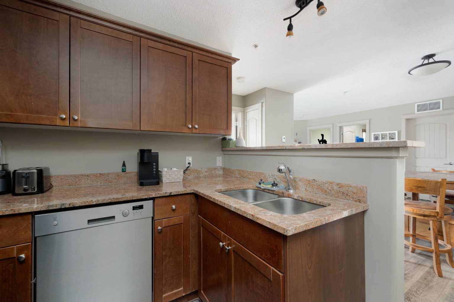 Fort Mcmurray, AB T9H 0B7,8535 Clearwater DR #610