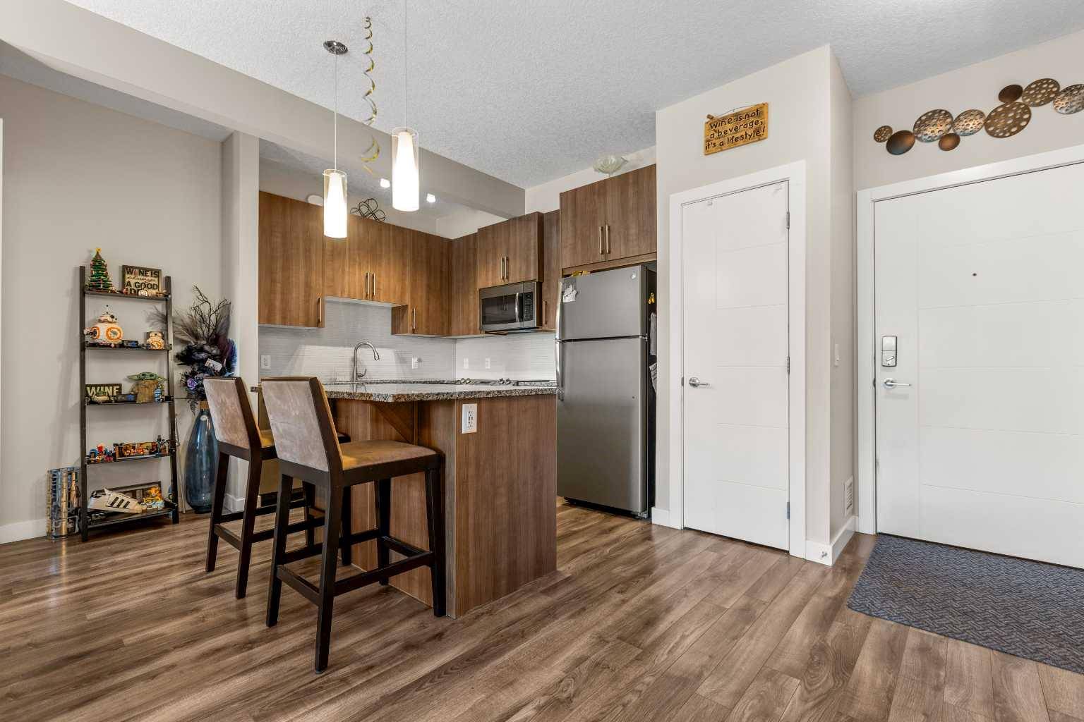 Calgary, AB T3R 0W7,16 Sage Hill TER NW #119