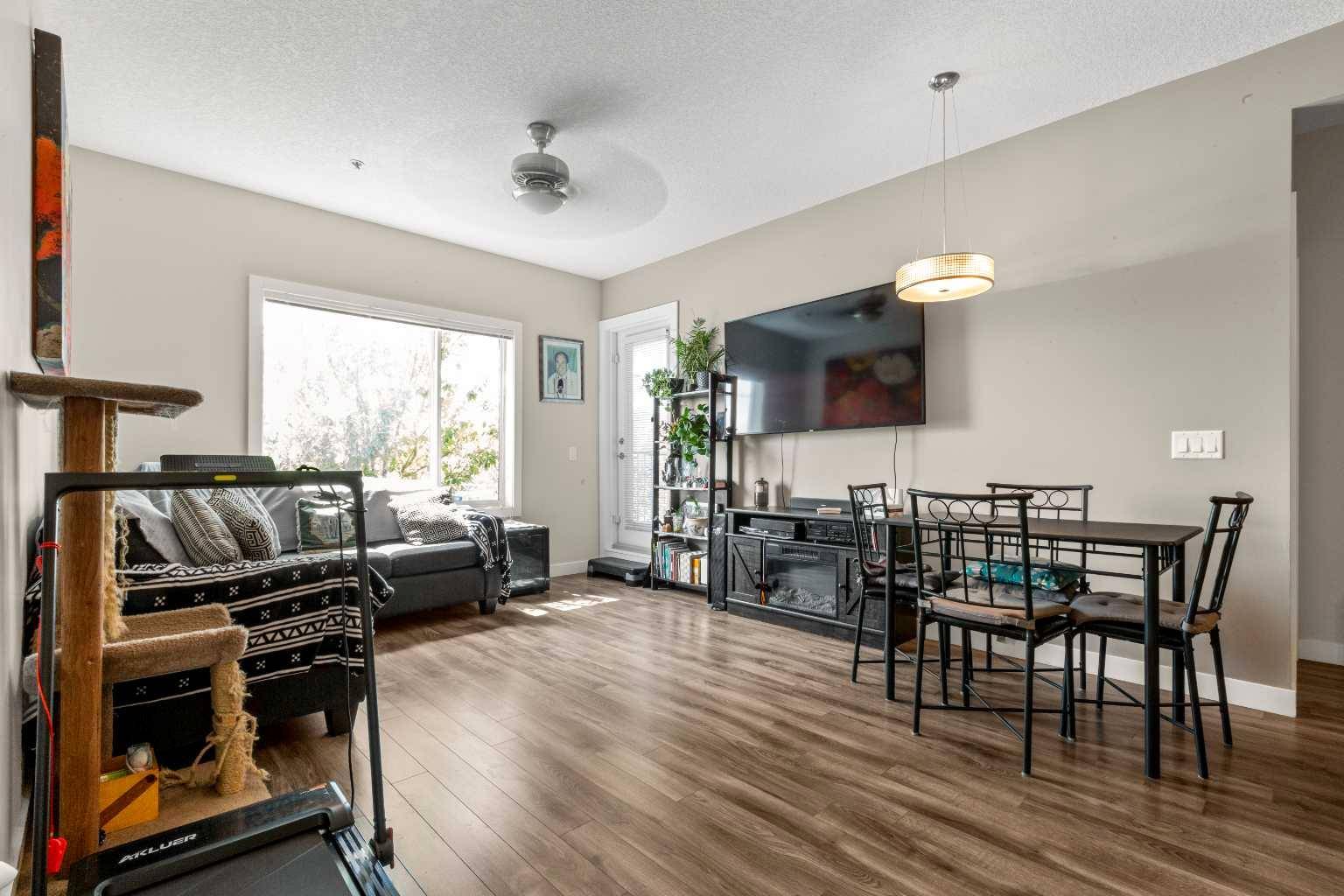 Calgary, AB T3R 0W7,16 Sage Hill TER NW #119