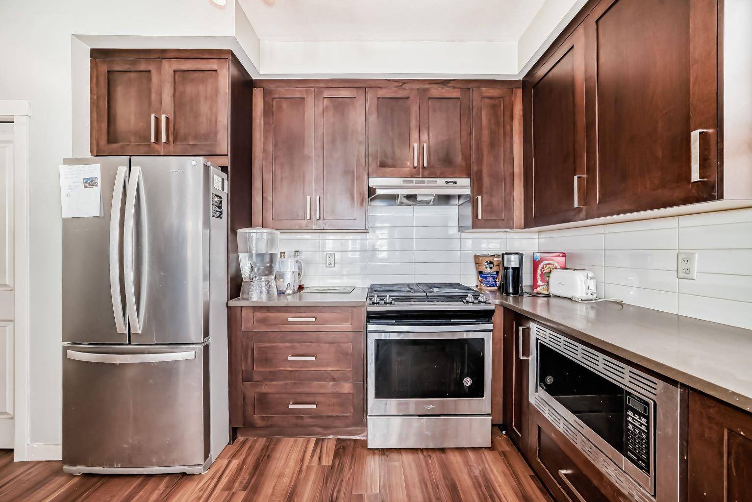 Calgary, AB T3R0V3,206 Sherwood LN Northwest