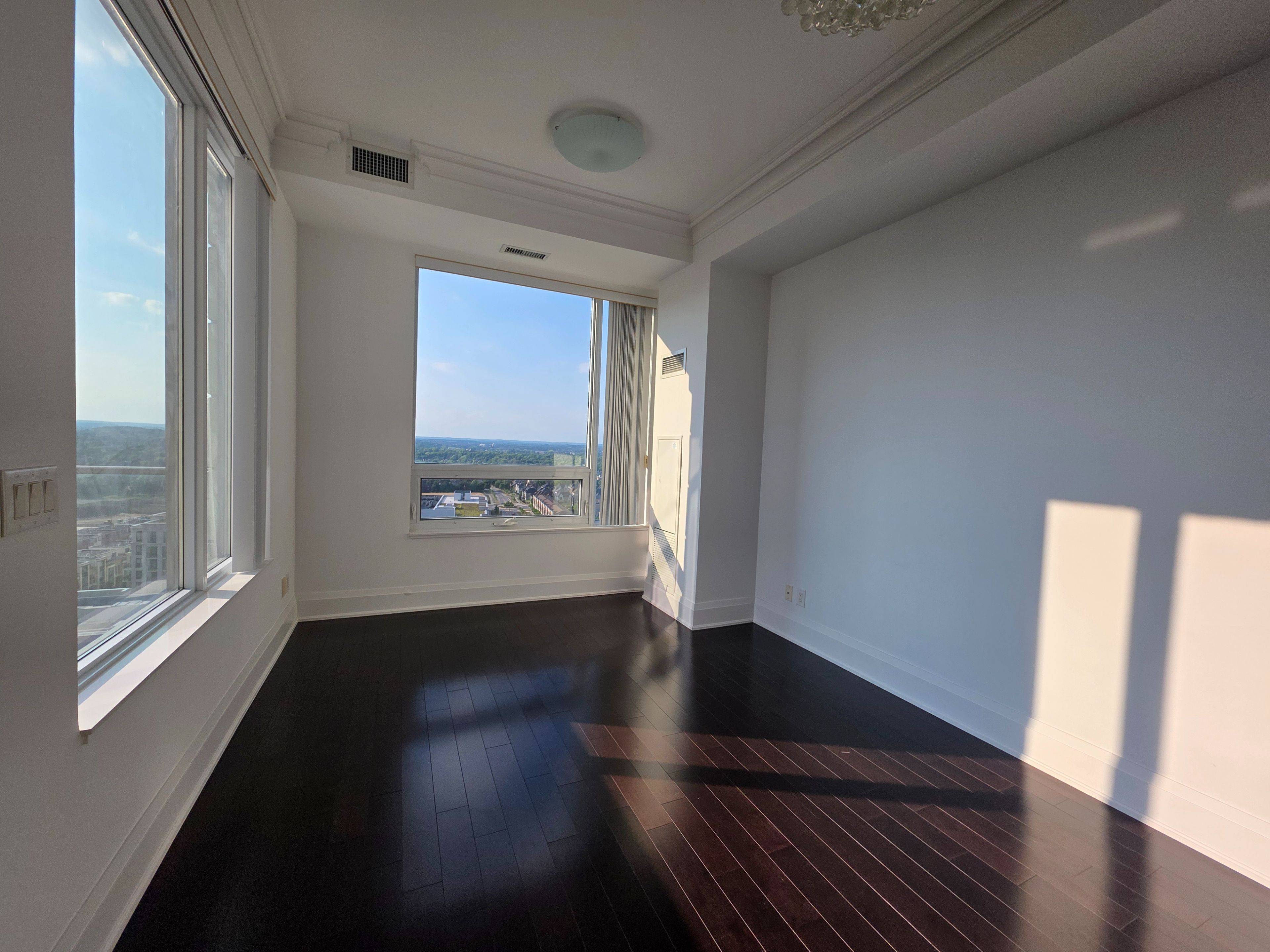 Markham, ON L3R 9W1,8200 Birchmount RD #PH1