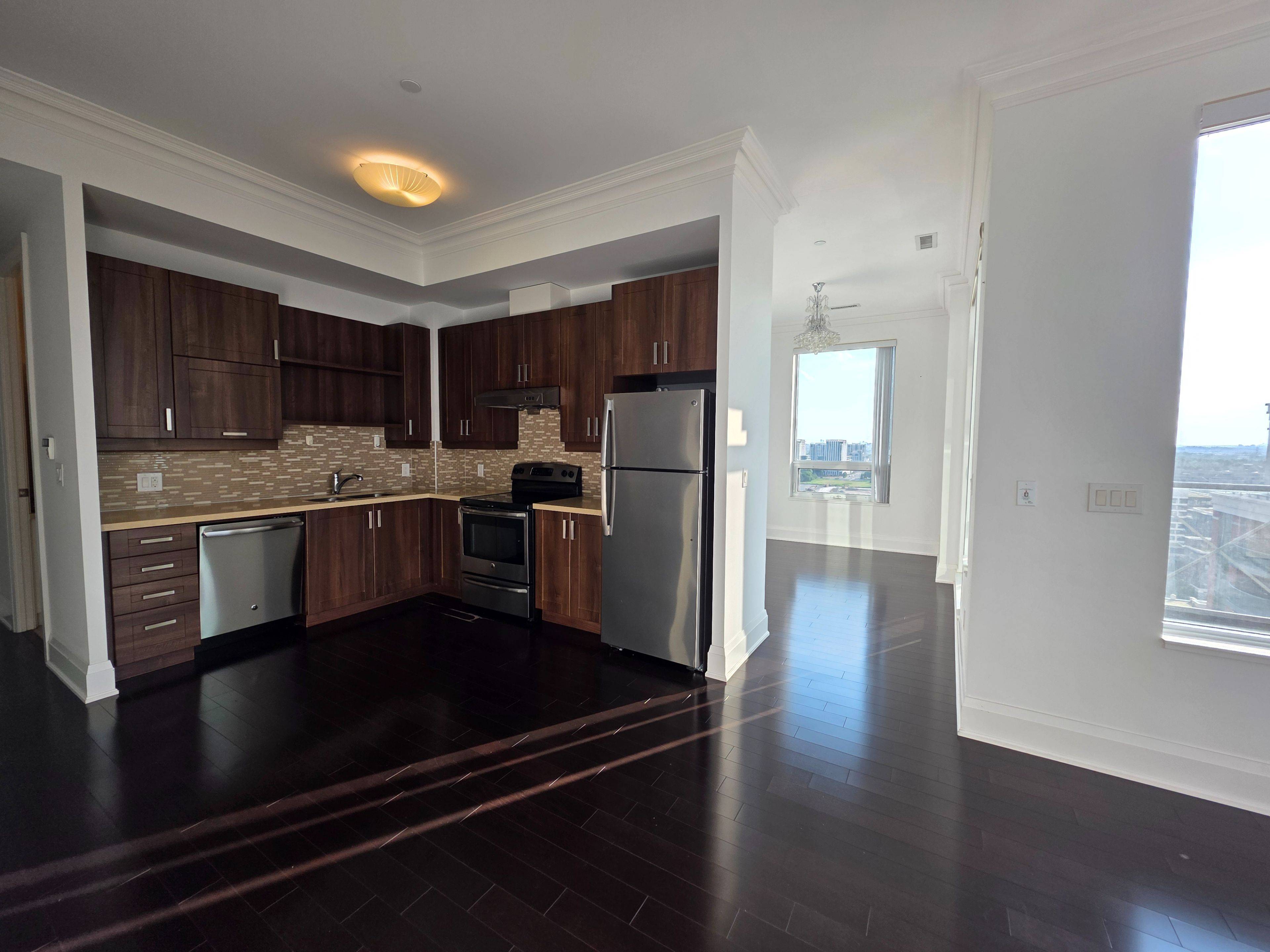 Markham, ON L3R 9W1,8200 Birchmount RD #PH1
