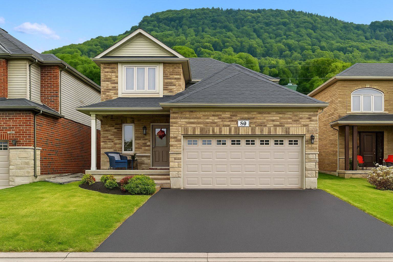 80 Lorne AVE, Grimsby, ON L3M 0C7