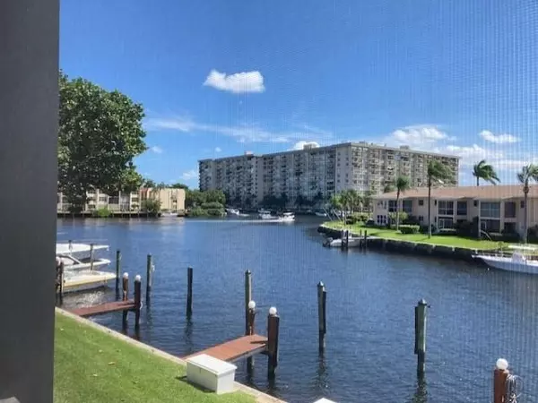 Pompano Beach, FL 33060,1100 SE 5TH CT #19