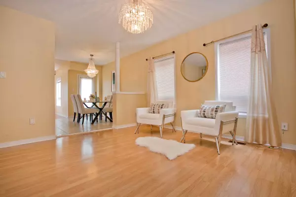 Vaughan, ON L6A 3W7,3 Camino DR
