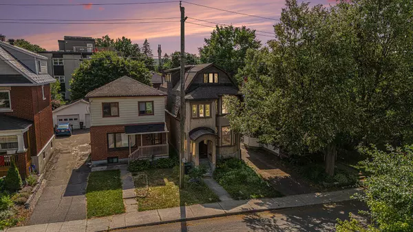 210 Blackburn AVE, Lower Town - Sandy Hill, ON K1N 8A8