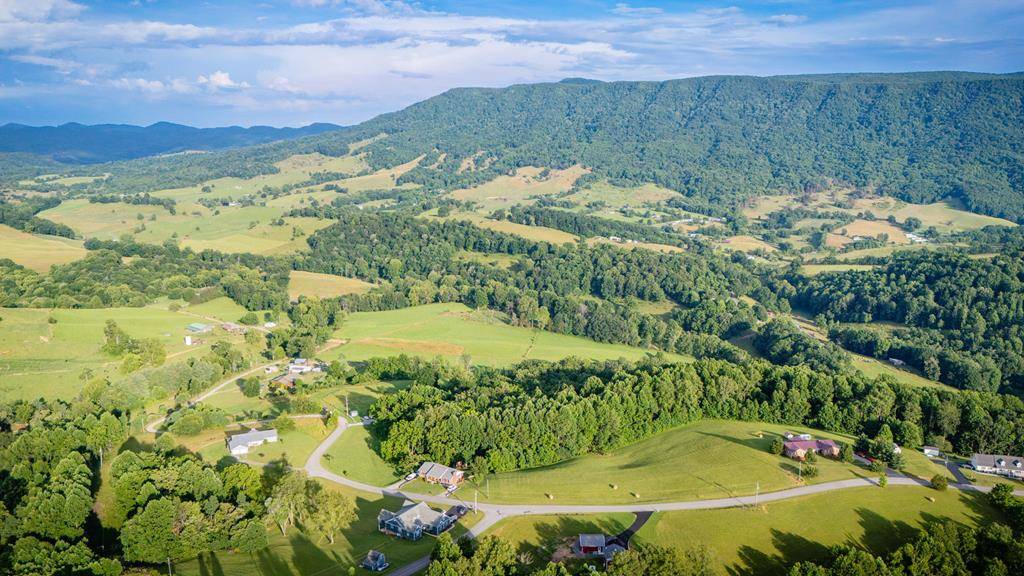 TBD Scenic Elk Garden, Lebanon, VA 24266