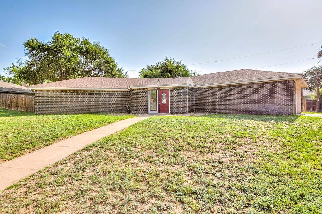 2410 Louise Dr, San Angelo, TX 76901