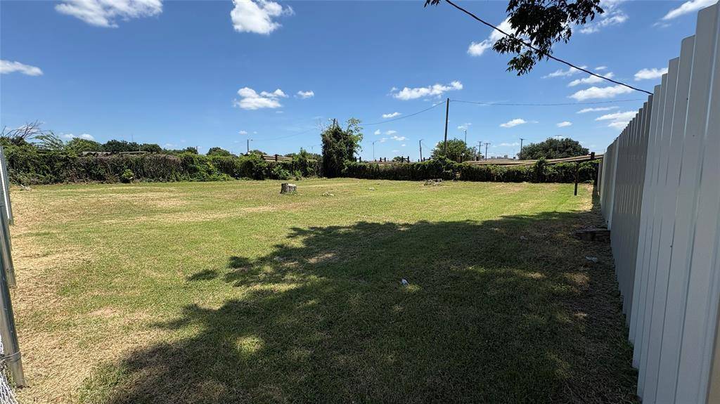 Fort Worth, TX 76111,2700 Finley Street