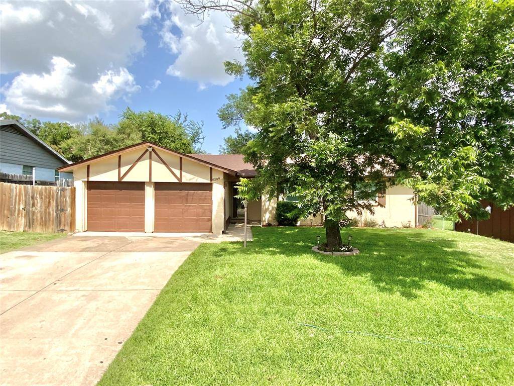 6509 Woodway Drive, Fort Worth, TX 76133