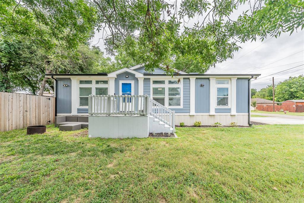 Joshua, TX 76058,427 Grayson Court