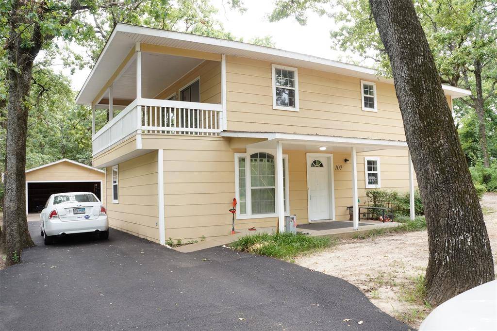Gun Barrel City, TX 75156,107 Los Peces Street