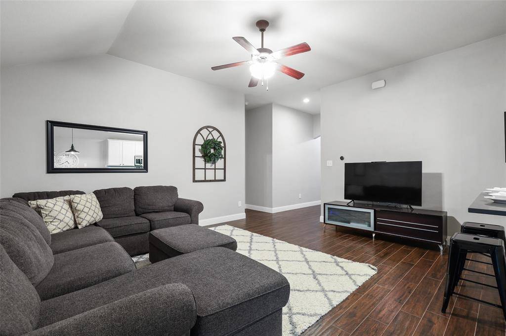Fort Worth, TX 76247,1432 Castlegar Lane