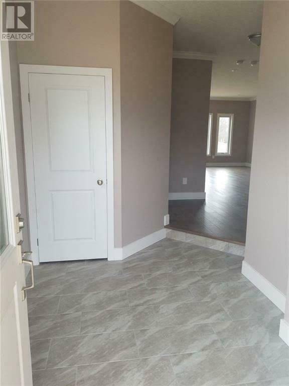 London North, ON N6G 5K9,1330 Lawson RD