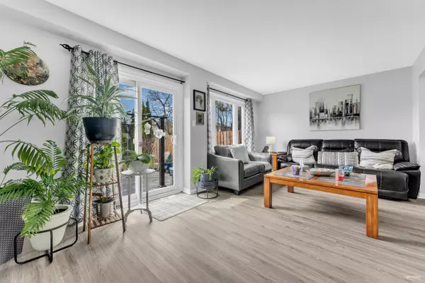 Barrie, ON L4N 4T8,89 Chaucer CRES