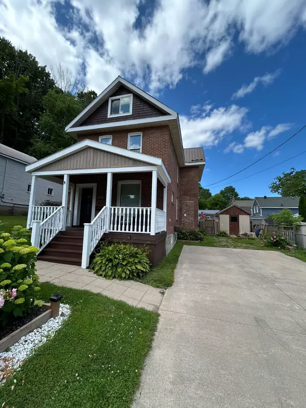 534 17th ST W, Owen Sound, ON N4K 4B7