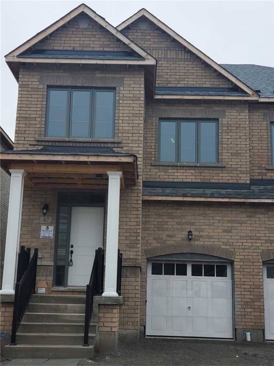 42 Thelma DR, Whitby, ON L1P 0N3