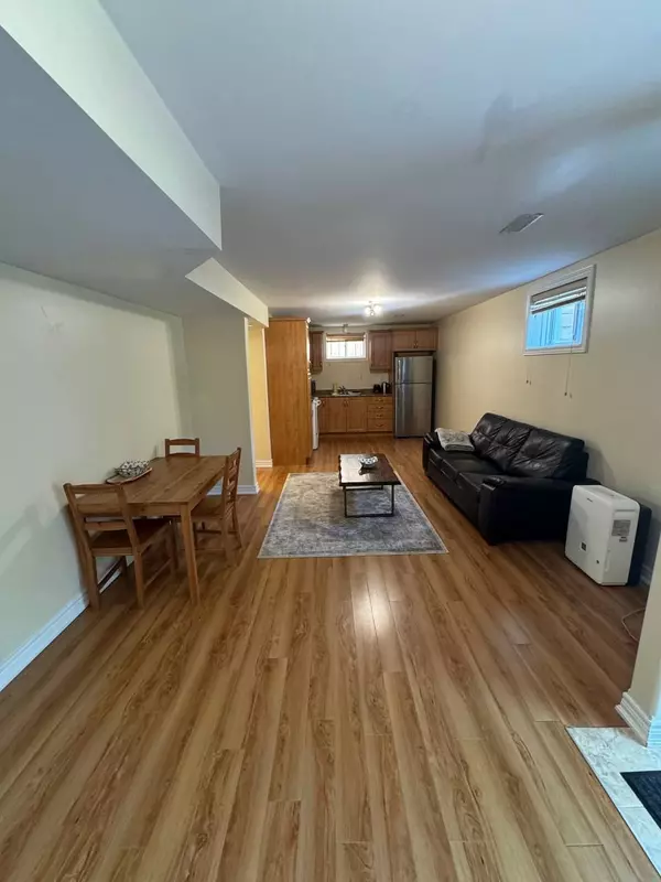 Richmond Hill, ON L4C 8E8,62 Canterbury CT #Basement