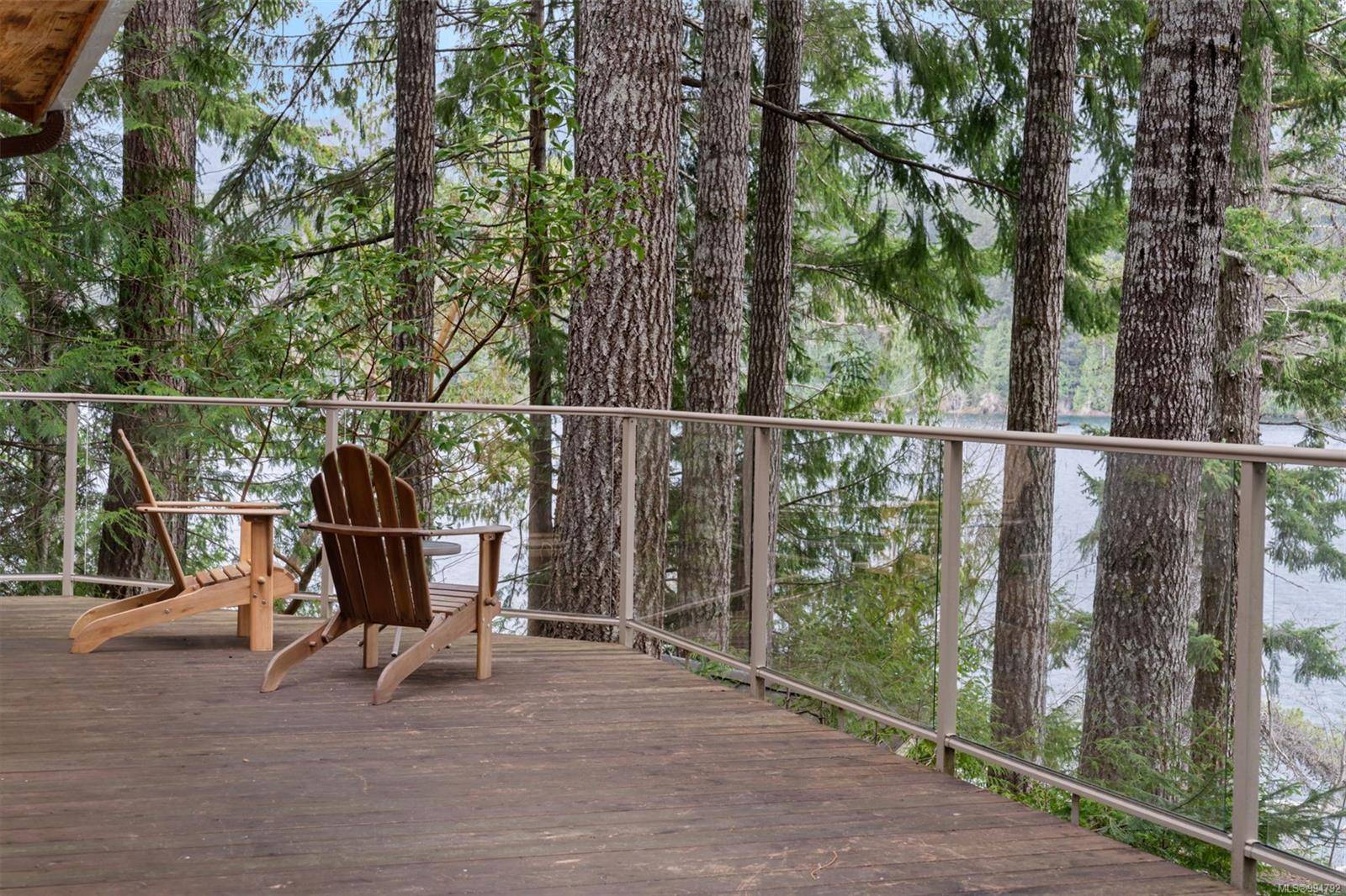 8828 Vista Hts, Lake Cowichan, BC V0R 2G0