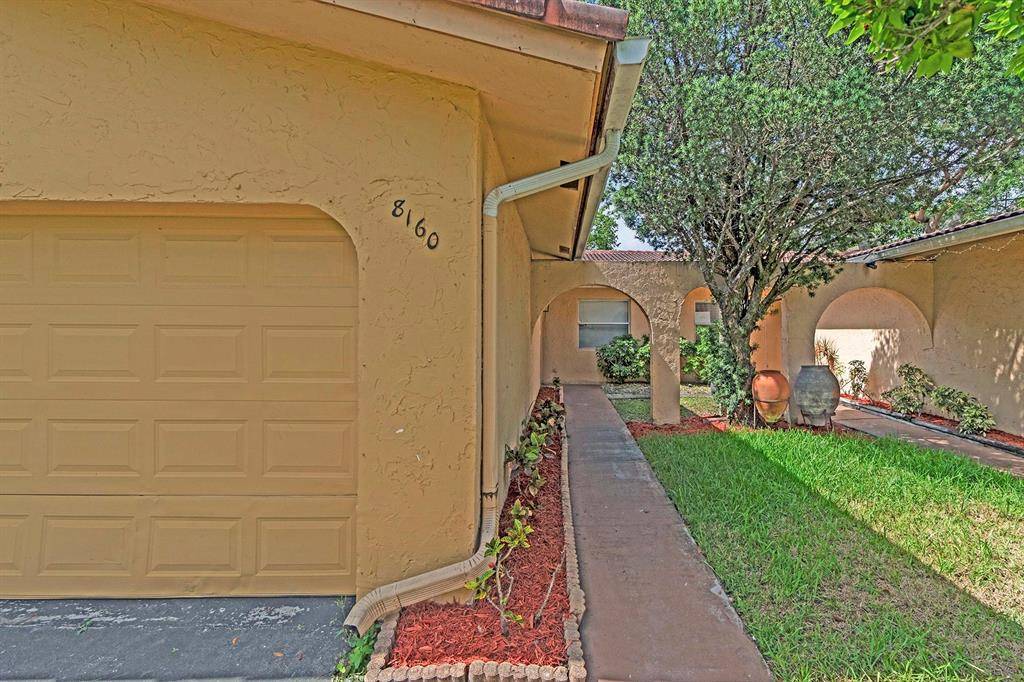 Coral Springs, FL 33065,8160-8170 NW 40th St