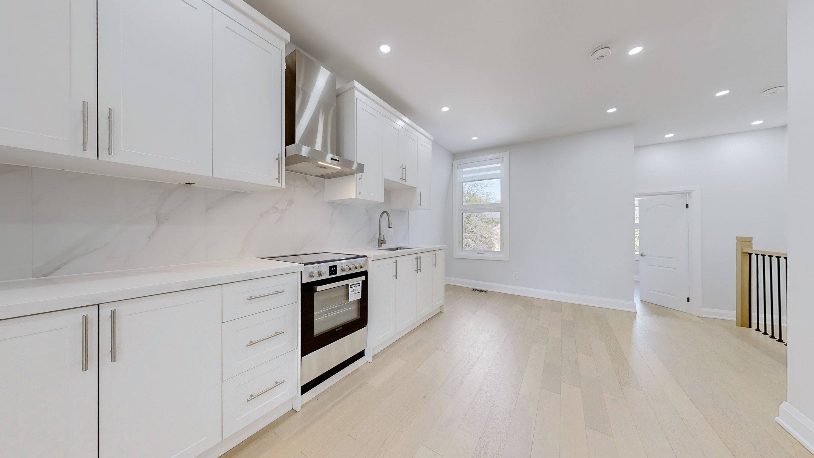 Toronto W03, ON M6N 2Z2,217 Osler ST #Upper