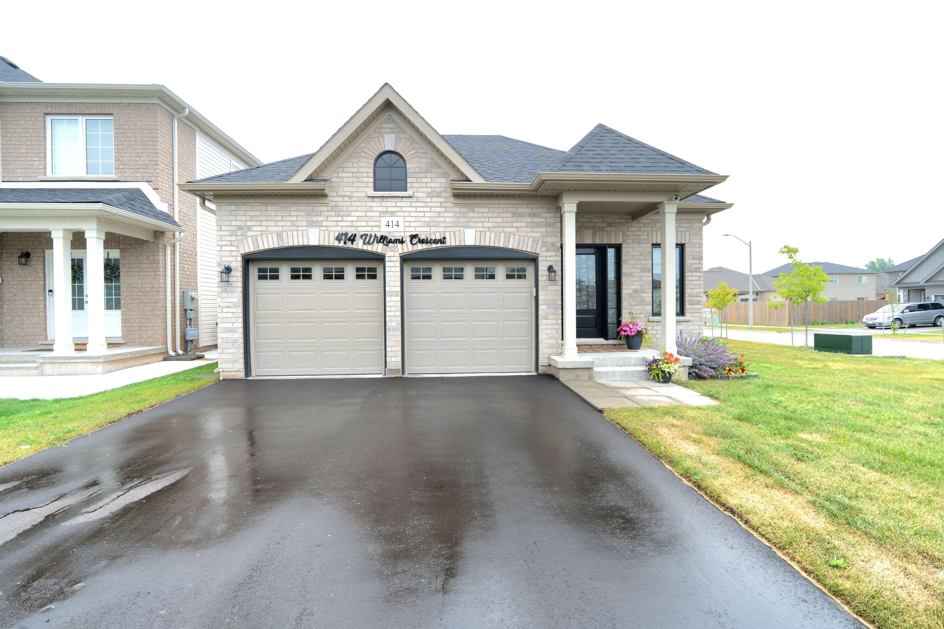 Fort Erie, ON L2A 0E9,414 Williams CRES S