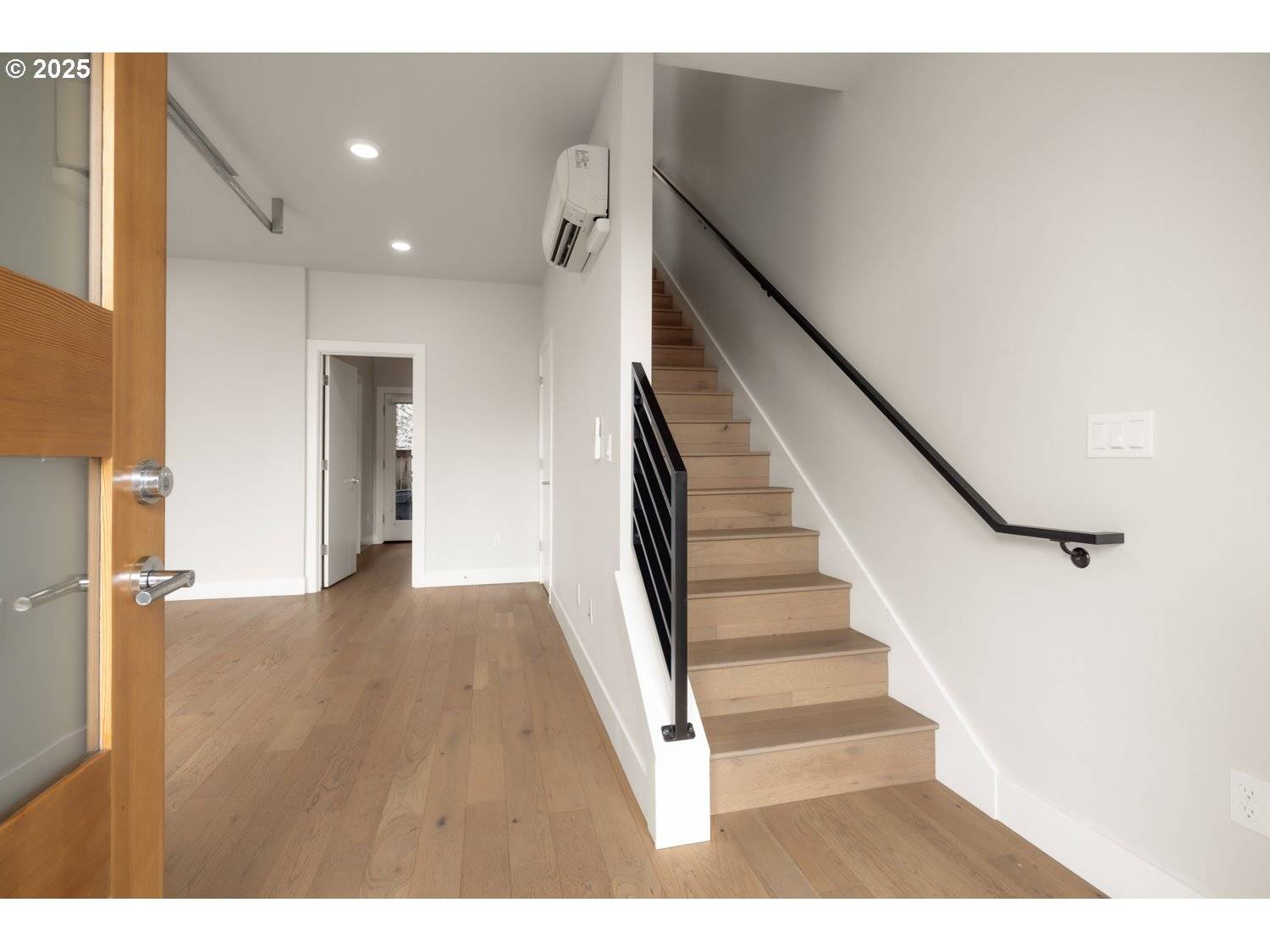 Portland, OR 97217,5983 N MICHIGAN AVE #3
