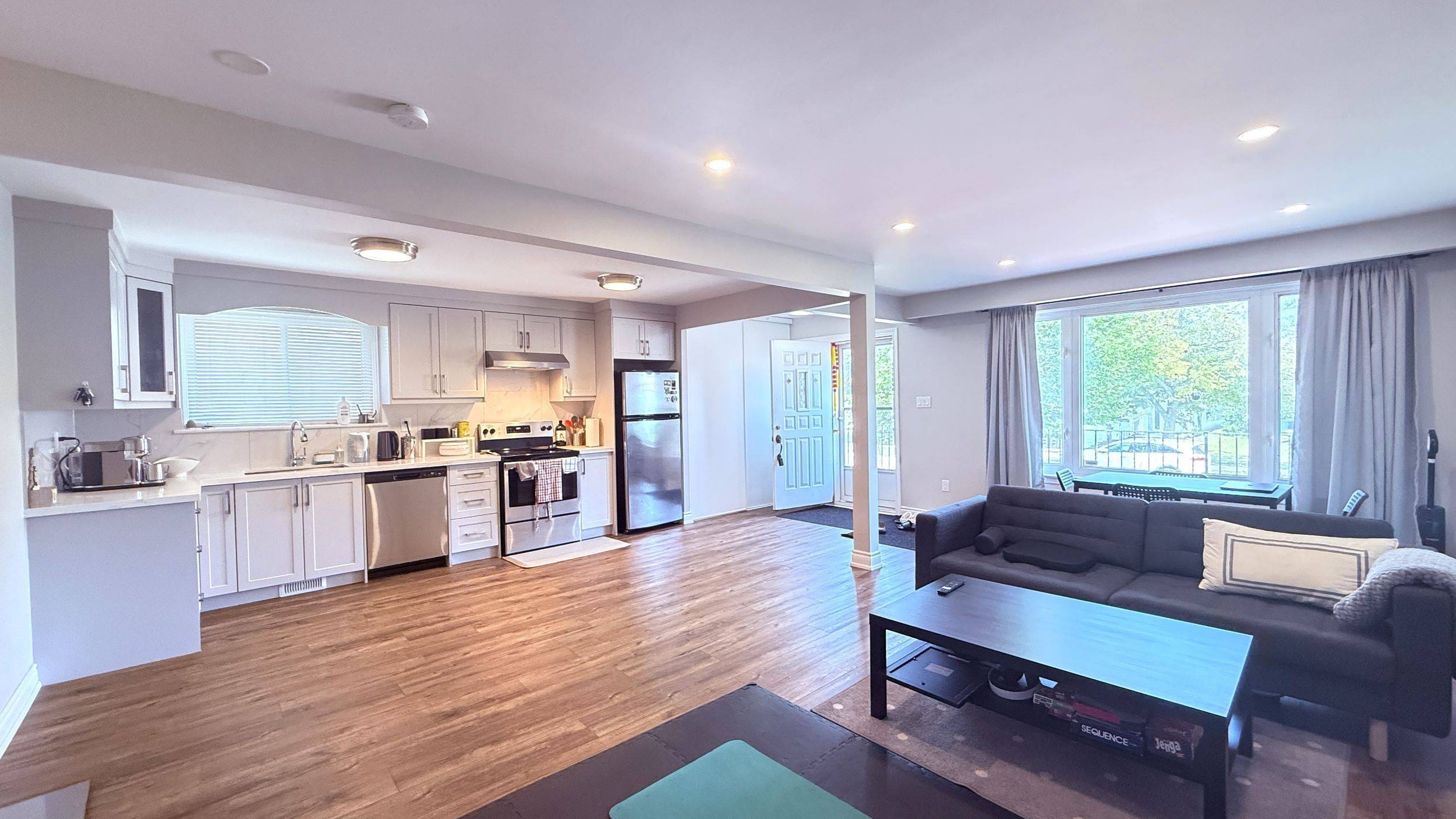 30 Heatherside Main Fl DR, Toronto E05, ON M1W 1T7