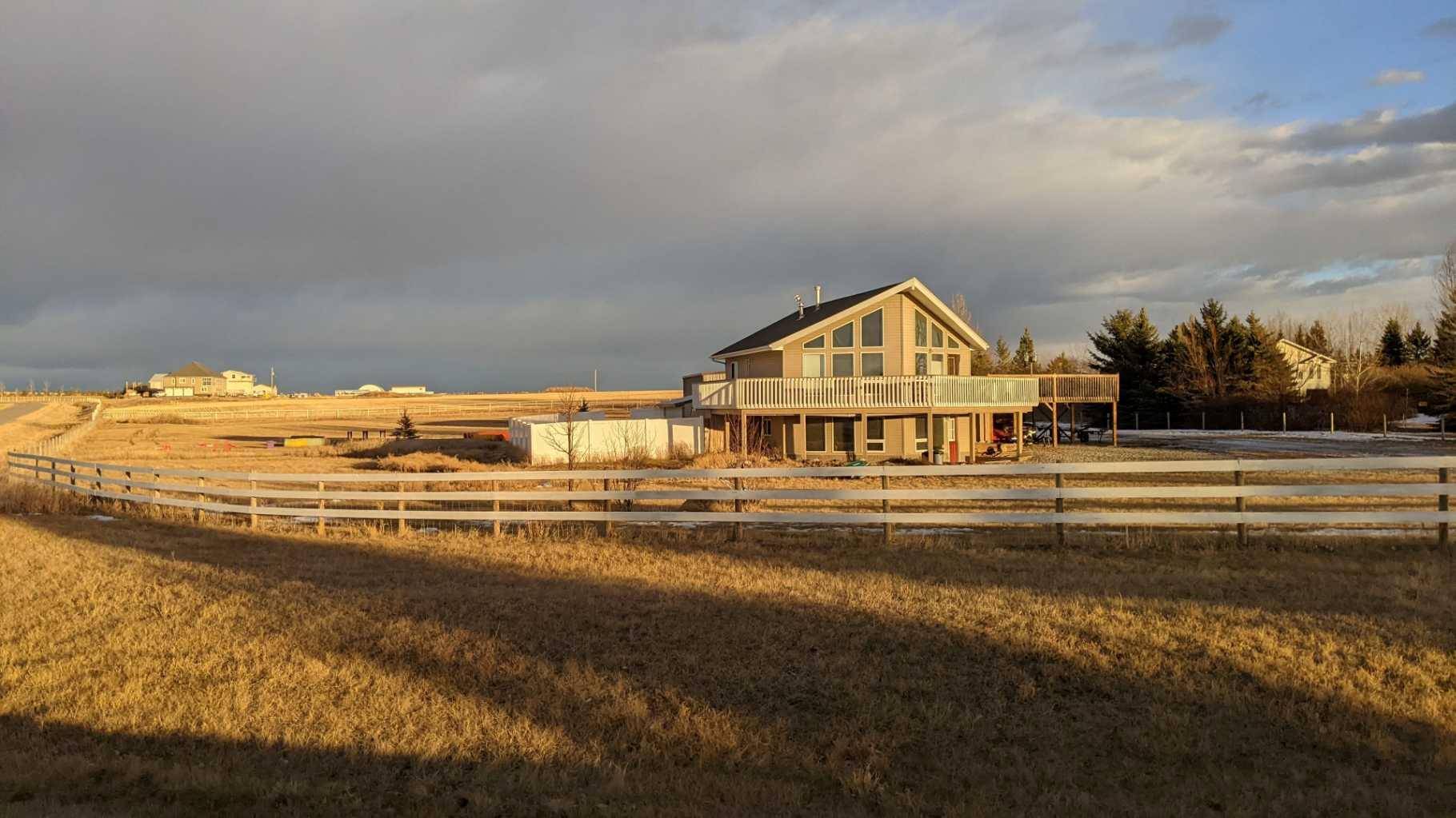 Rural Foothills County, AB T1S1B6,434158 Clear Mountain DR E