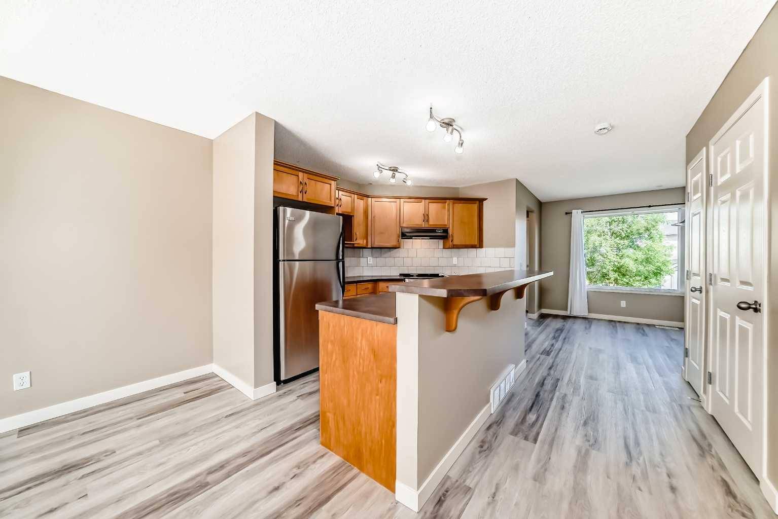 Calgary, AB T2Y0B3,148 Eversyde BLVD Southwest
