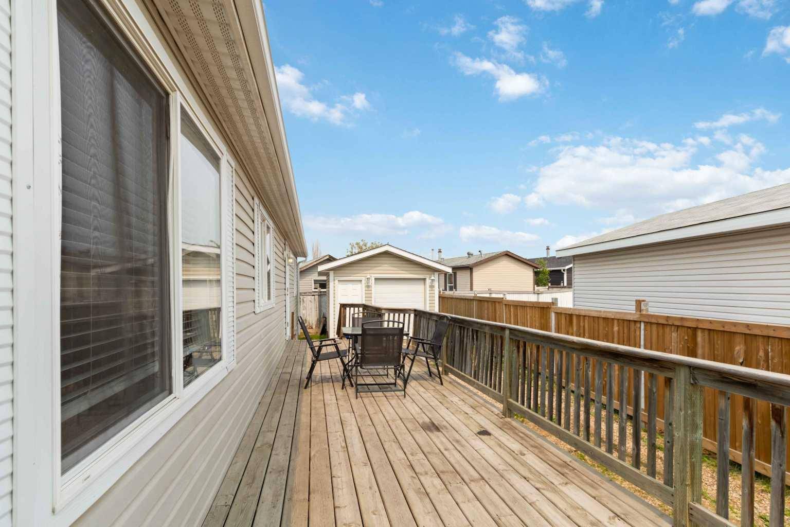 Fort Mcmurray, AB T9K 2P1,181 Mitchell DR
