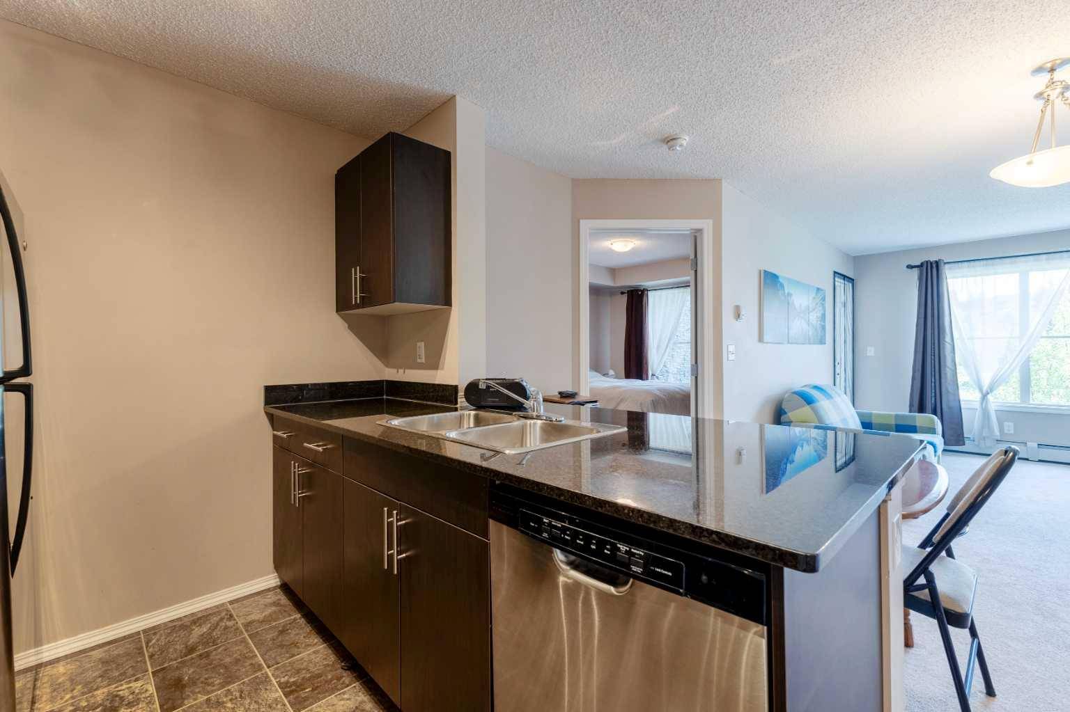 Cochrane, AB T4C0S7,625 Glenbow DR #1204