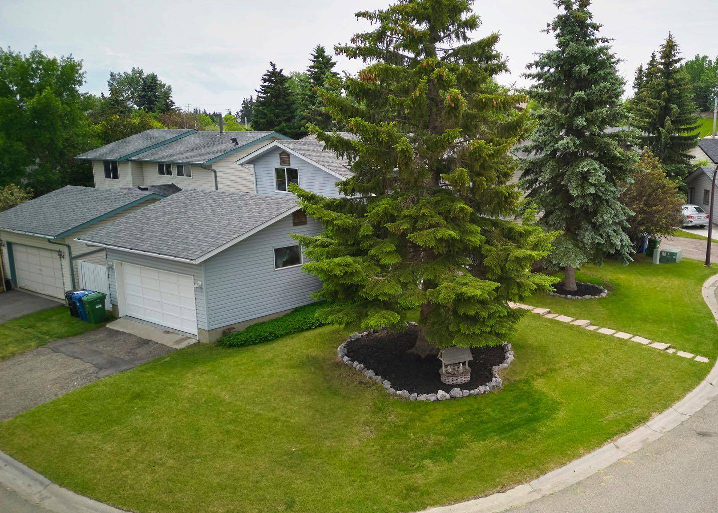 539 Ranchview PL NW, Calgary, AB T3G 1B4