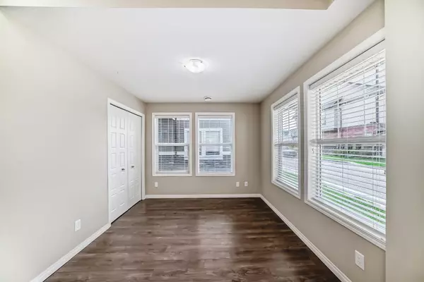 Airdrie, AB T4B 4B6,280 Williamstown Close NW #1001