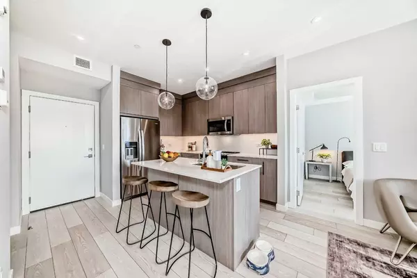 6 Merganser DR W #2208, Chestermere, AB T1X2Y2
