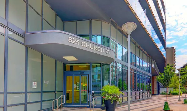 Toronto C02, ON M4W 3Z4,825 Church ST #1801