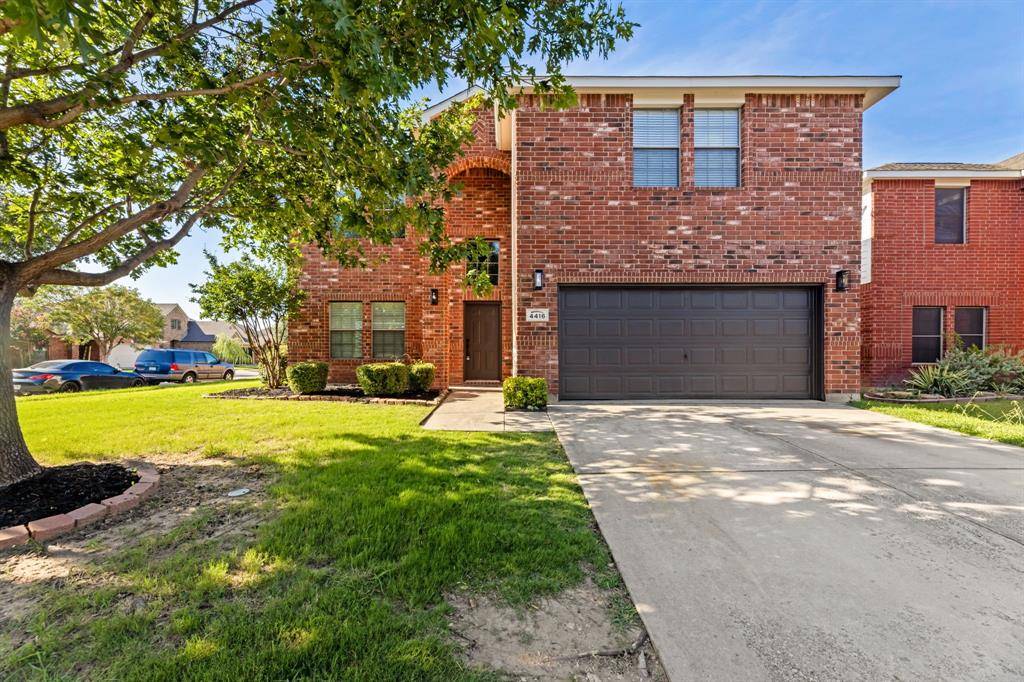 4416 Blooming Court, Fort Worth, TX 76244